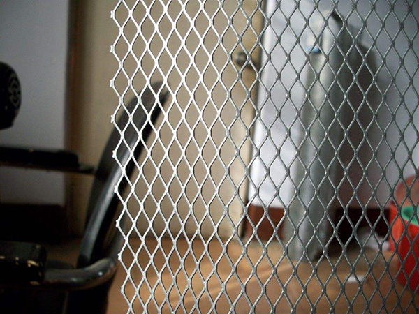 热镀锌钢板网 - 河北强佑金属制品有限公司