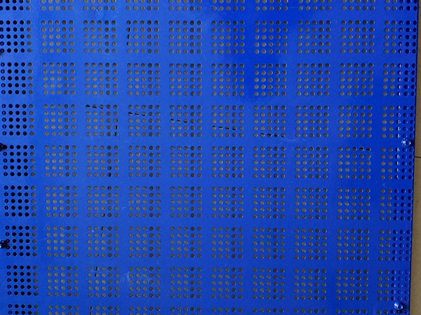 喷塑爬架网片 - 河北强佑金属制品有限公司